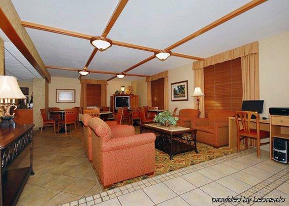 Quality Inn & Suites North Springfield Restoran fotoğraf