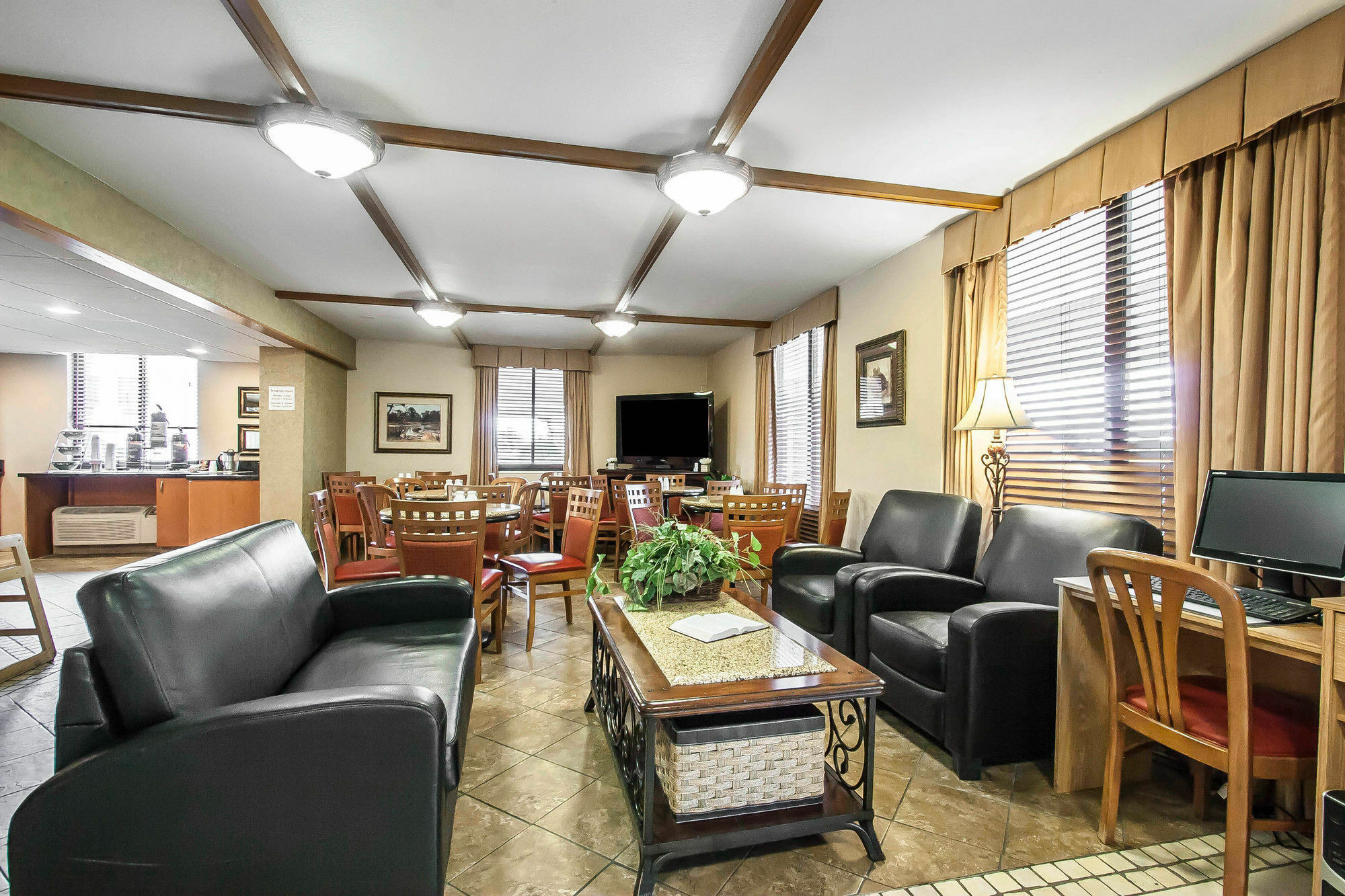 Quality Inn & Suites North Springfield Dış mekan fotoğraf