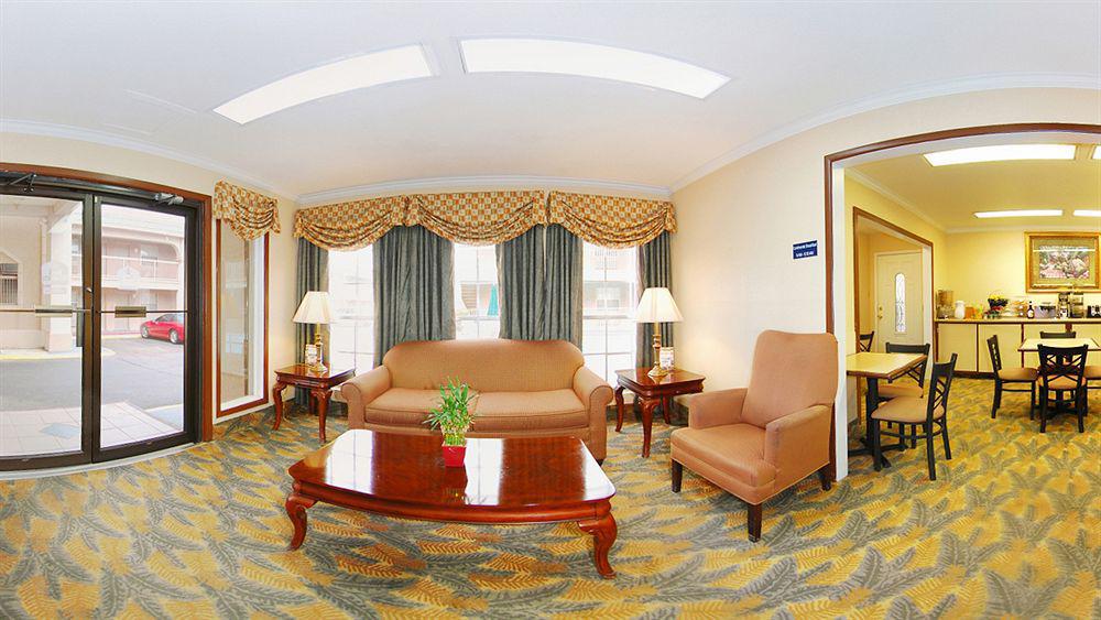 Quality Inn & Suites North Springfield Dış mekan fotoğraf